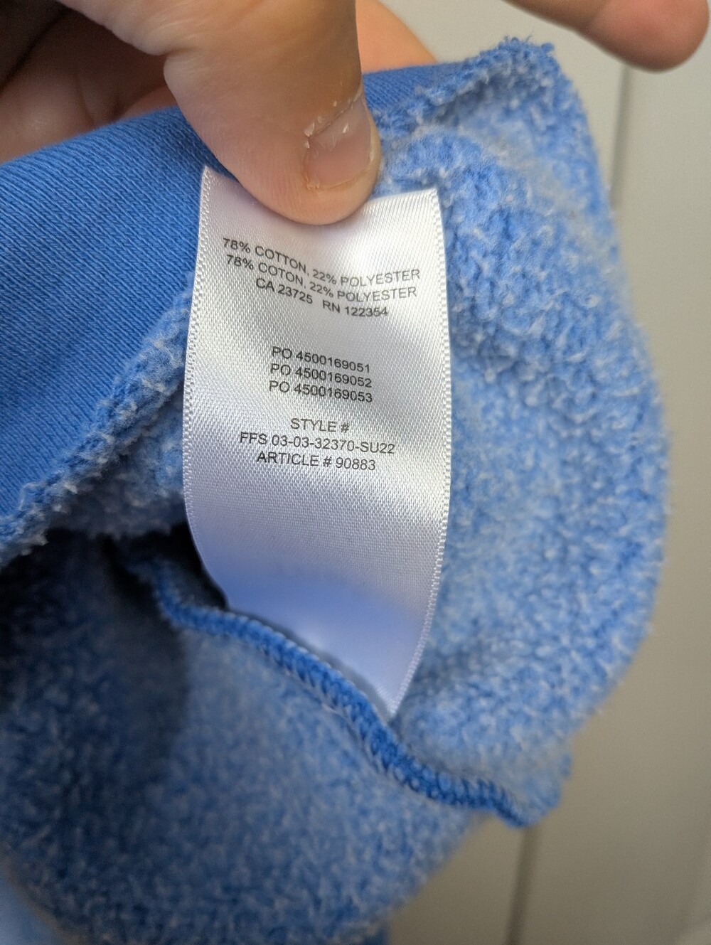 ARITZIA TNA Cozy Fleece Perfect Crewneck Long Sleeve Crop Sweater Size S Blue - Picture 6 of 10